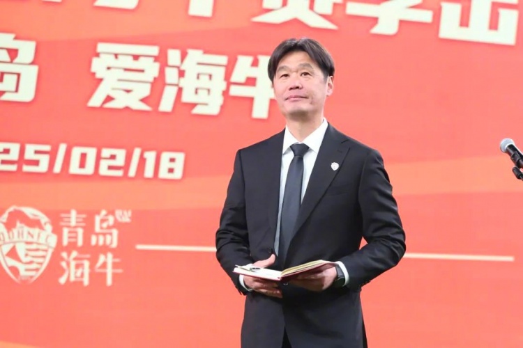  多名媒體人士點評海牛：引援老中青都有，就看李霄鵬的捏合能力了