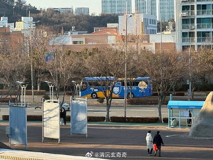  泰山隊退賽！博主：蔚山的大巴已經(jīng)抵達球場，隨后又開了回去