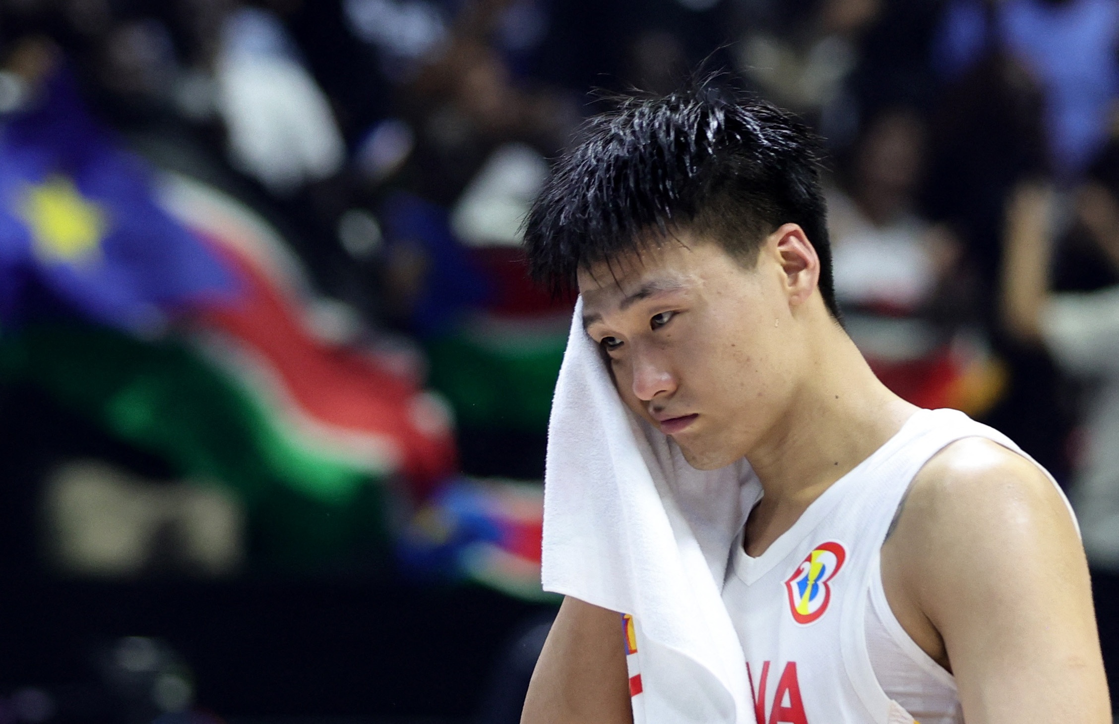  新科隊(duì)長！趙睿首節(jié)3投全中拿到6分2板1助 正負(fù)值+7