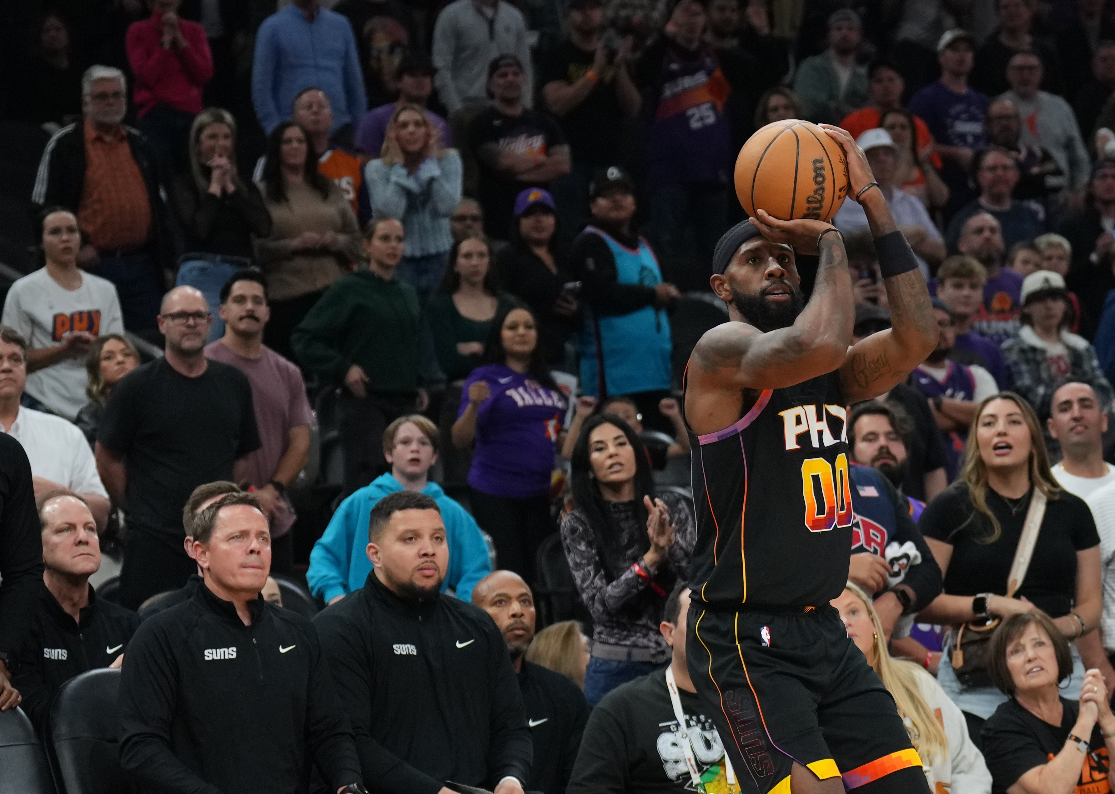  拼盡全力！羅伊斯-奧尼爾16中10空砍生涯新高27分 三分12中6